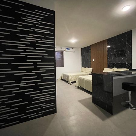 Apartamentos Aeropuerto Ciudad Juárez Eksteriør bilde