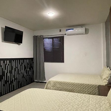 Apartamentos Aeropuerto Ciudad Juárez Eksteriør bilde