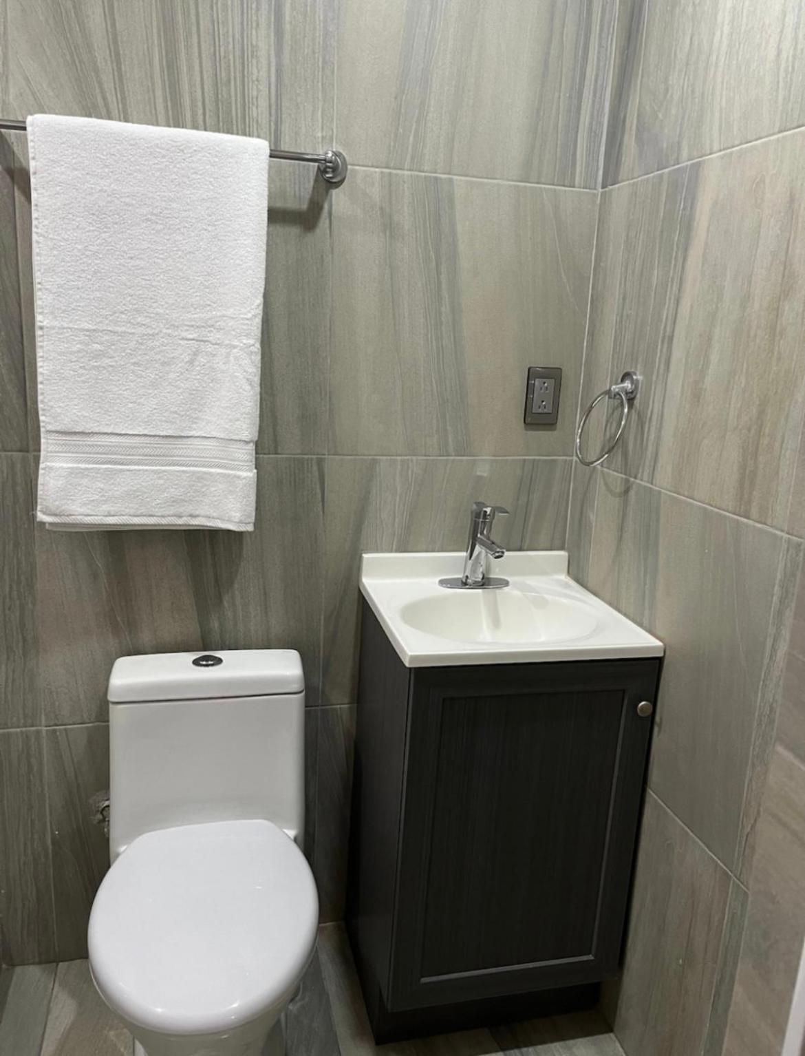 Apartamentos Aeropuerto Ciudad Juárez Eksteriør bilde