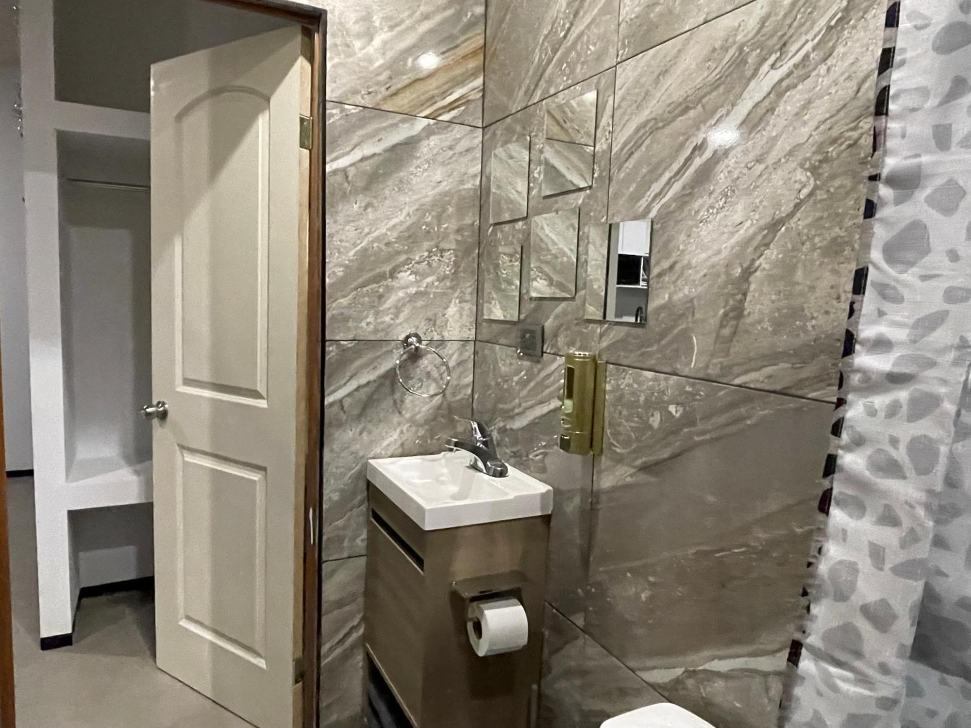 Apartamentos Aeropuerto Ciudad Juárez Eksteriør bilde